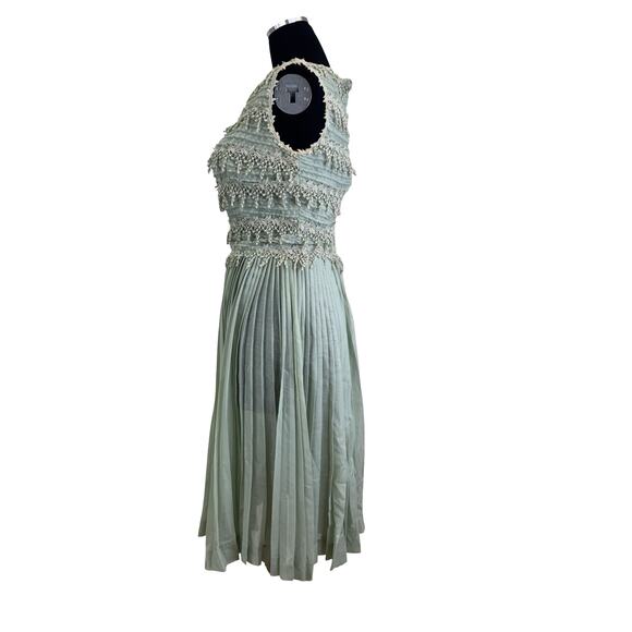 1950s Mint Green Carlye Dress – Lace Bodice & Pleated Skirt – Size XS/S - Picture 3 of 14